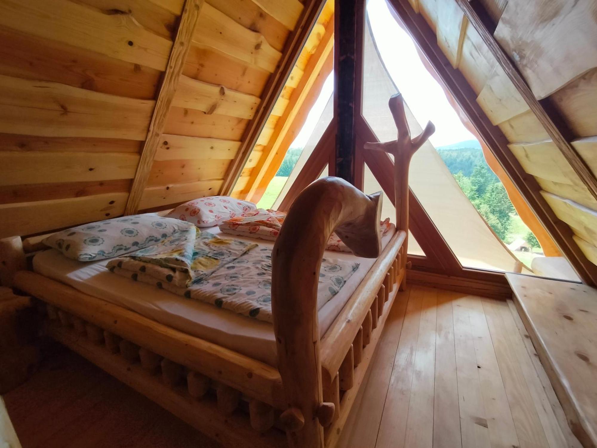 Glamping Lake Bloke Nova Vas  Exteriör bild